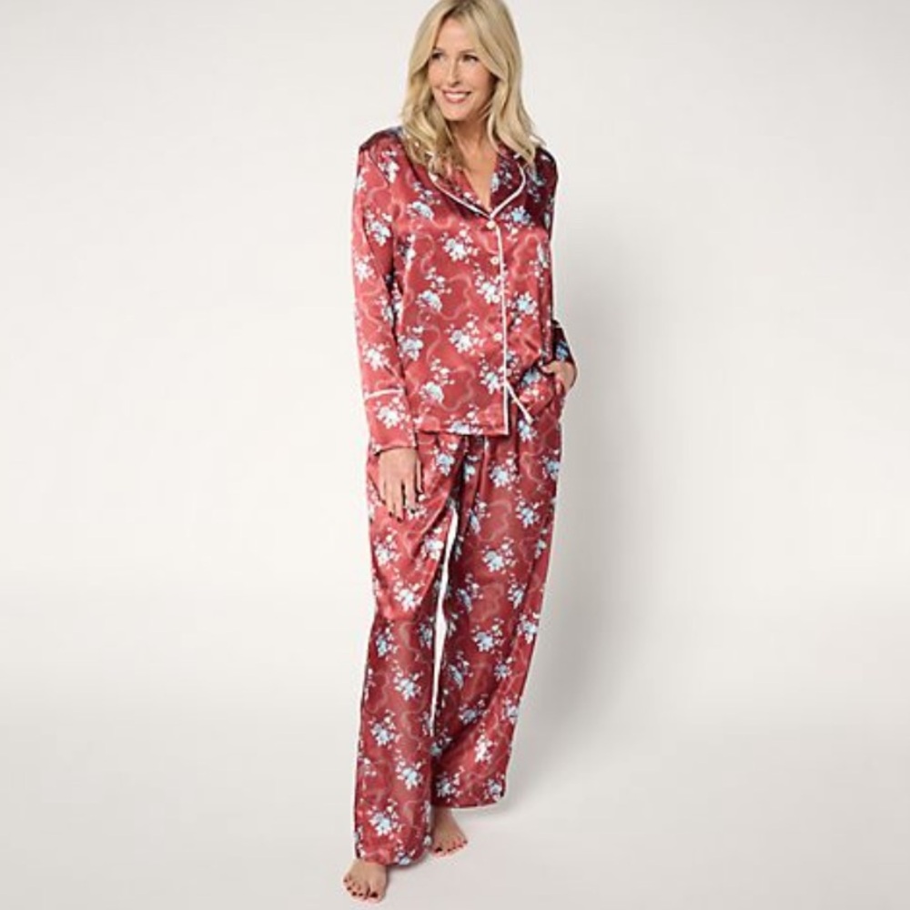 Madeleine Fig Cranberry Winter Floral Satin Notch Collar Pajama Set Size XS